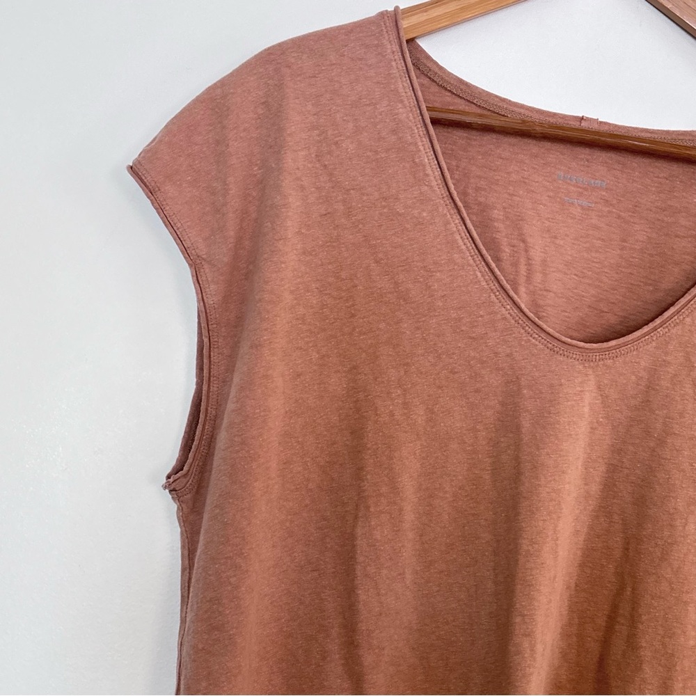 Everlane Boxy Vneck Shirt Size Large Hemp Organic Cotton Essential Basic Tee B54 - Picture 4 of 13